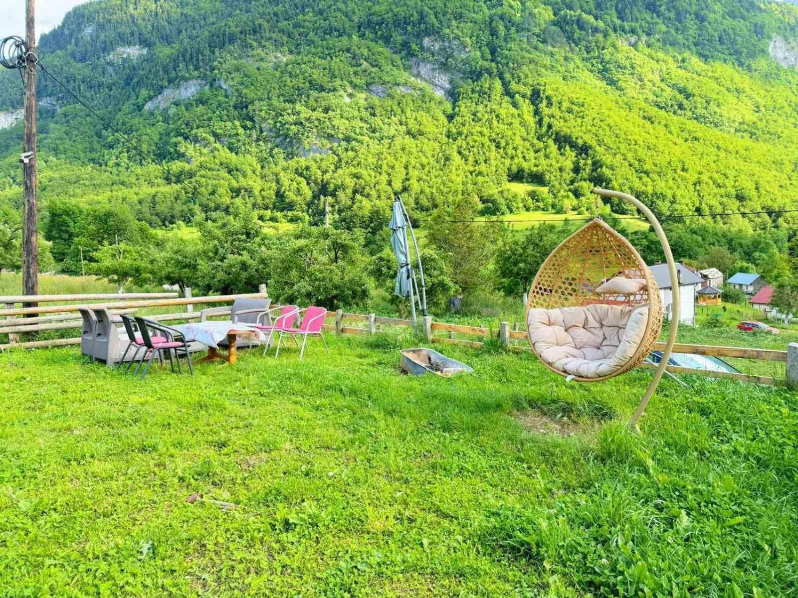 Dedushi Guesthouse &Wood Cabins-Camping Place Gusinje 外观 照片